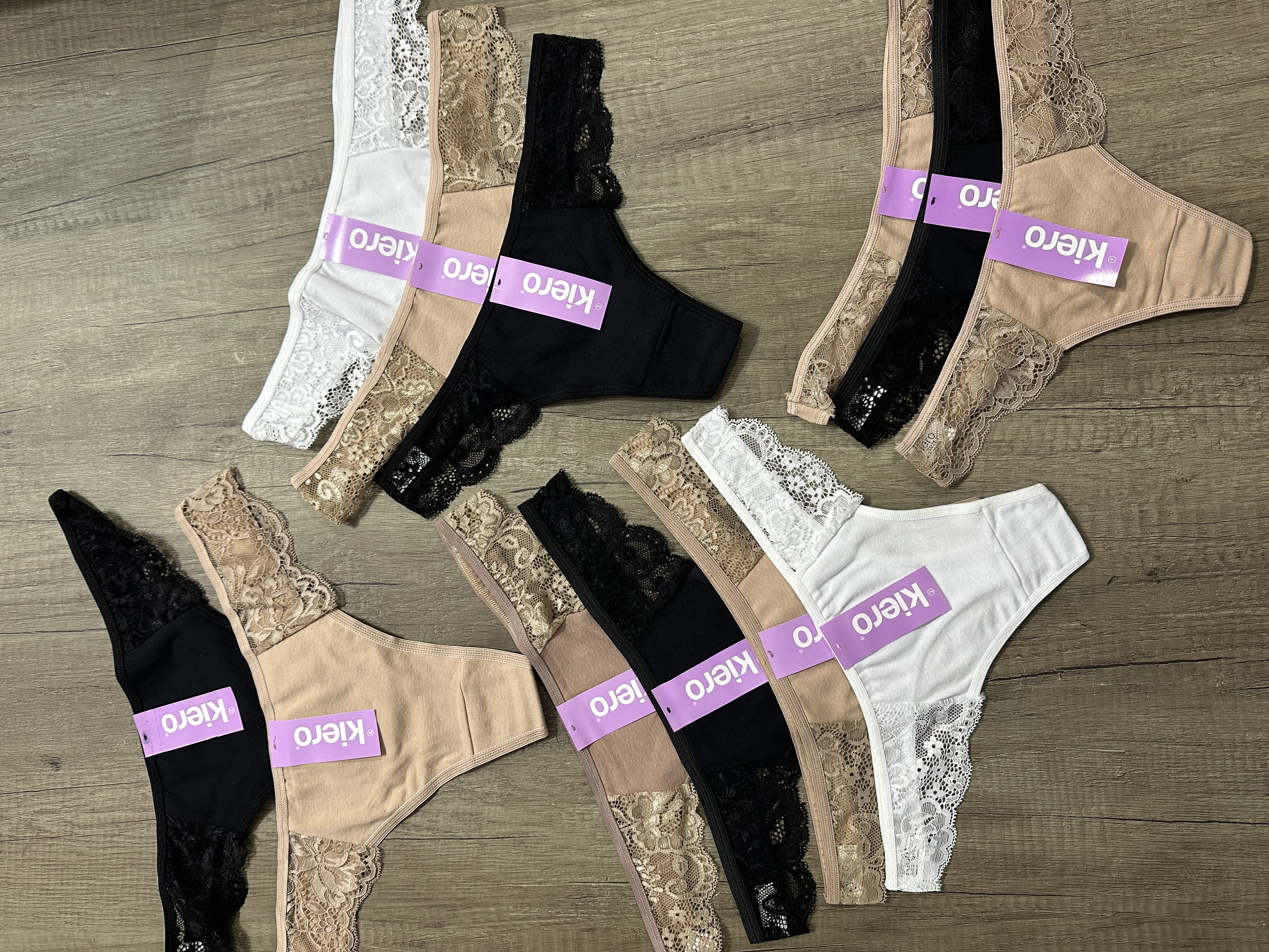 LadyVictoria - Lenceria por mayor - 12 cola less de Alg Lycra con puntilla