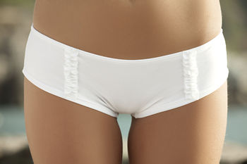 LadyVictoria - Lenceria por mayor - minishort con voladitos